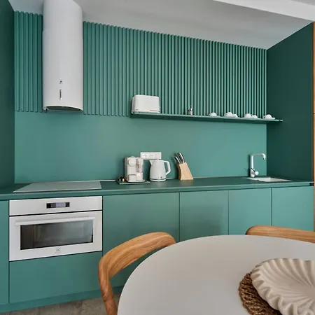 Yq - Lebenski - Brand New